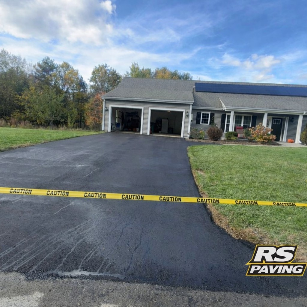 Paved driveway Uxbridge MA